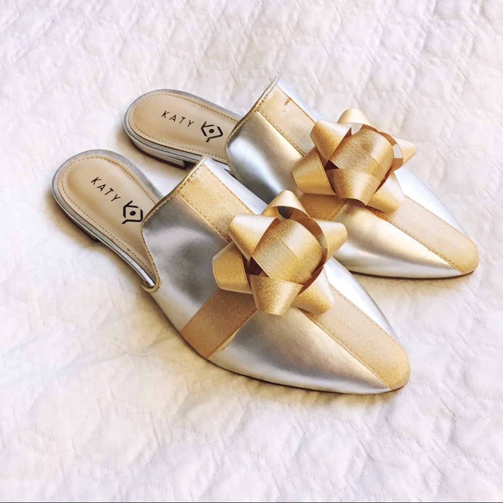 Katy Perry New Bow Gold Silver Slide Sandals 6.5